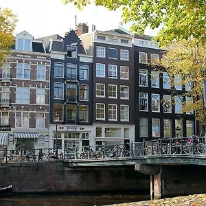  Bed & Breakfast Bij Tijn Op De Gracht Nederland